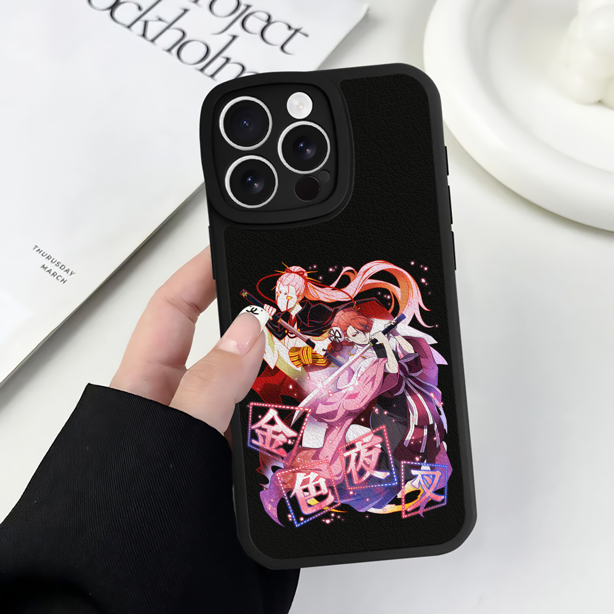 （画像用） 文豪ストレイドッグス Bungo Stray Dogs 【iPhone 16シリーズ対応】シリコンスマホケース（レザー調） 材質：シリコン